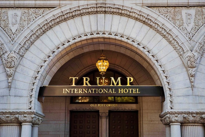 Trump_shithole_hotel_washington_dc